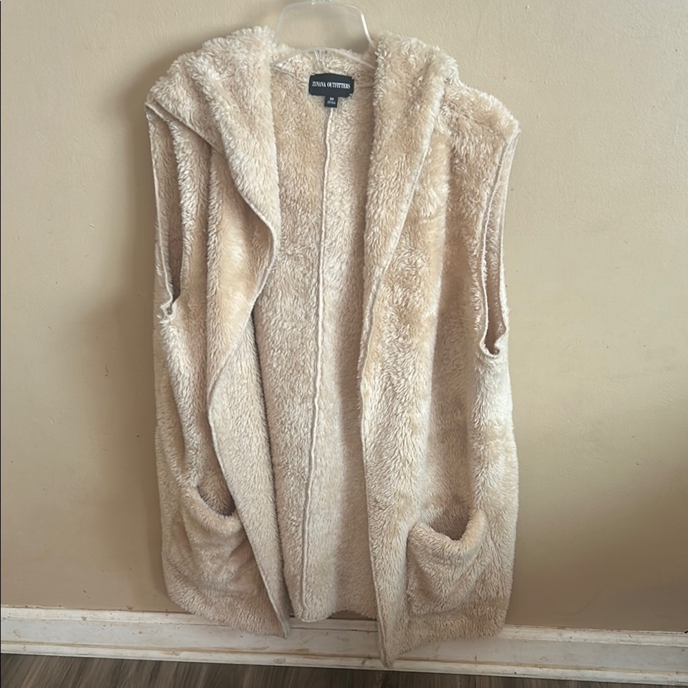 Zenana Outfitters Cream Teddy Jacket Plush Faux Fur